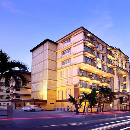 Victoria Nimman Hotel Chiang Mai Exterior foto
