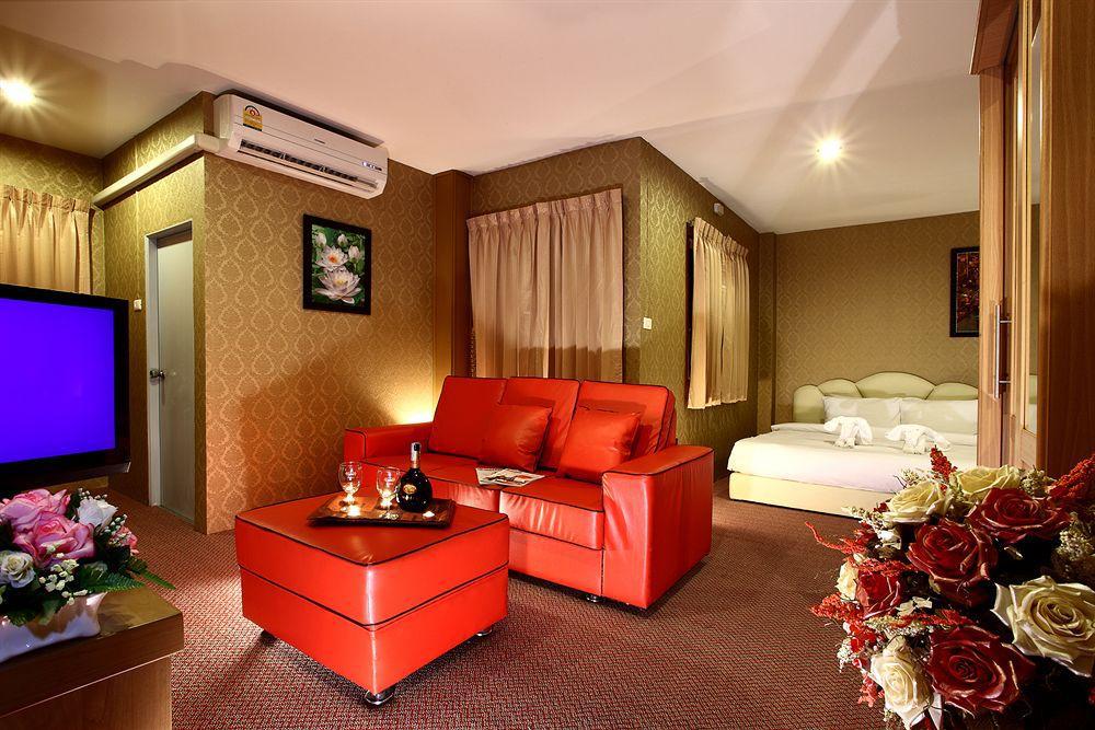 Victoria Nimman Hotel Chiang Mai Exterior foto
